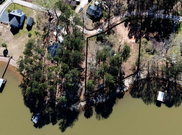 227 Coldwater Drive, Ninety Six, SC 29666