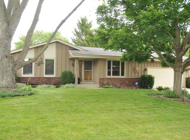 8150 S 58th St, Franklin, WI 53132