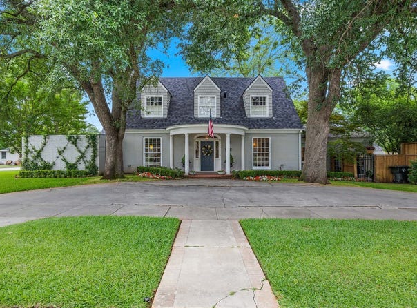 400 E Third St., Tyler, TX 75701