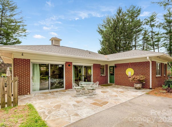 80 Sunset Drive, Marshall, NC 28753