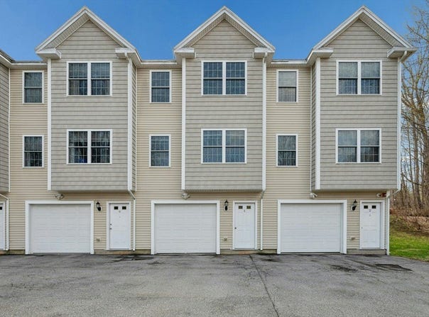 152 Worcester St, West Boylston, MA 01583