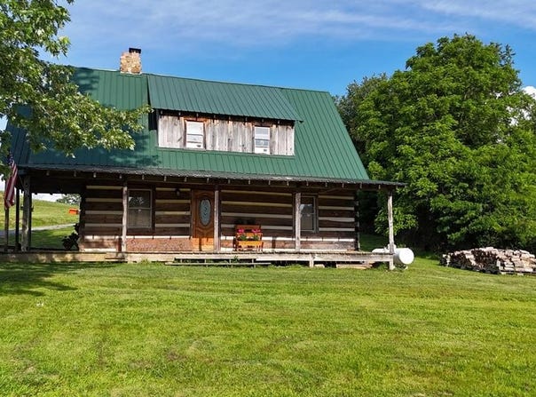 878 Sheep Grove Rd, Fries, VA 24330
