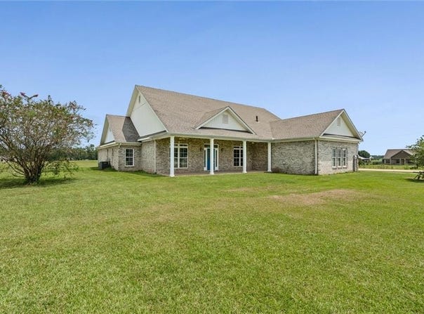 7132 Stearman Drive, Irvington, AL 36544