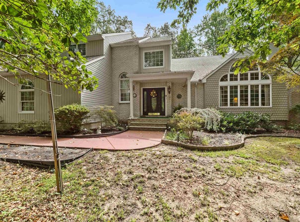 4 Moore Terrace, Cape May Court House, NJ 08210