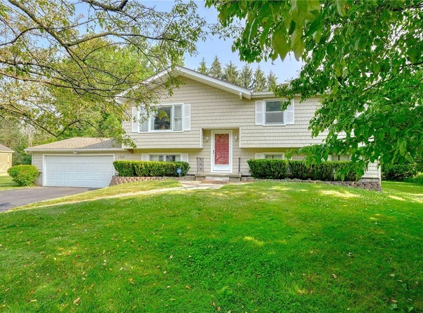 1260 Wall Road, Webster, NY 14580