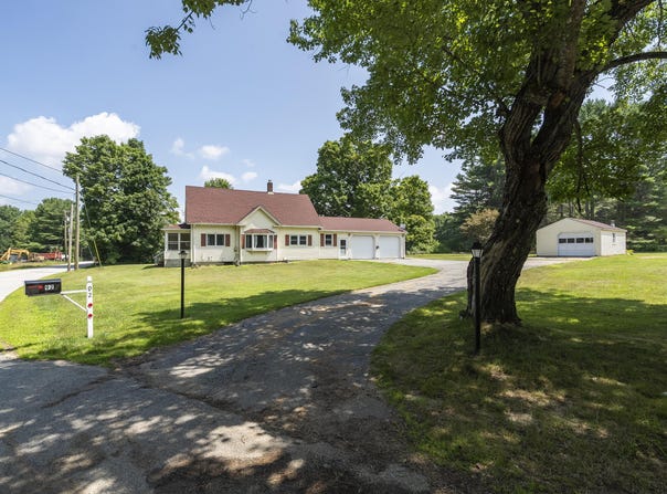 92 Strout Road, Poland, ME 04274