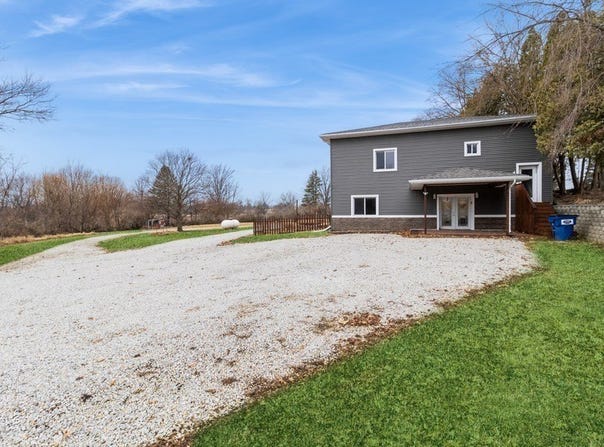 1813 Wiese Garden Road, Marshalltown, IA 50158