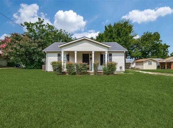102 Graves Street, Mansfield, TX 76063