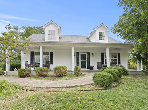 108 Forest Path Drive, Georgetown, KY 40324