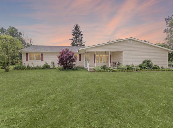 7673 Opossum Run Road, London, OH 43140