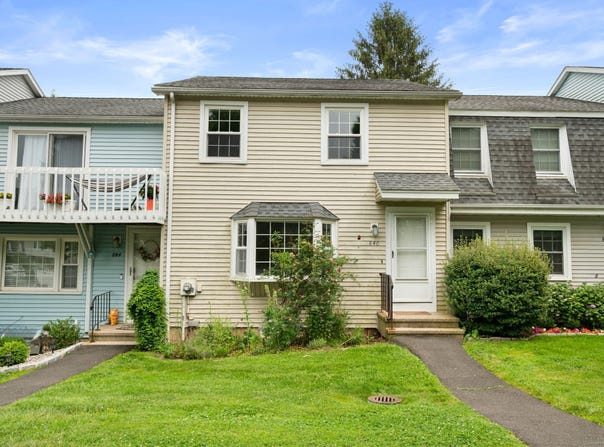 846 Long Hill Road, Middletown, CT 06457