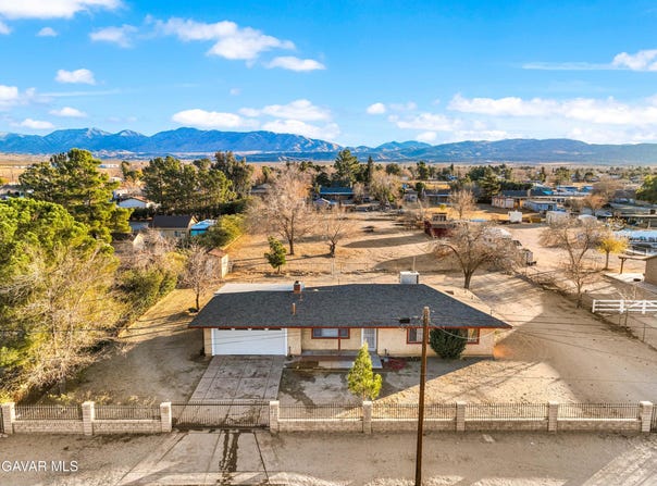 9428 E Ave T 6, Littlerock, CA 93543