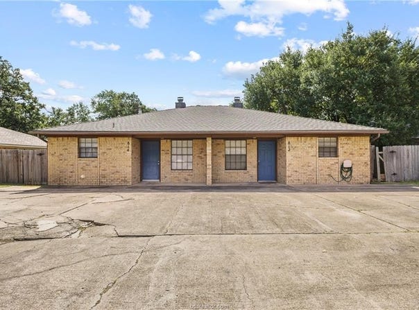 812-814 San Benito Drive, College Station, TX 77845