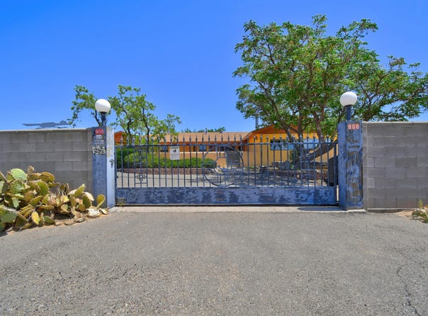 908 NAZCON Place, Bernalillo, NM 87004