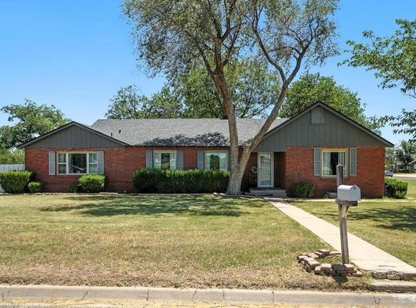 3612 Ave V, Snyder, TX 79549