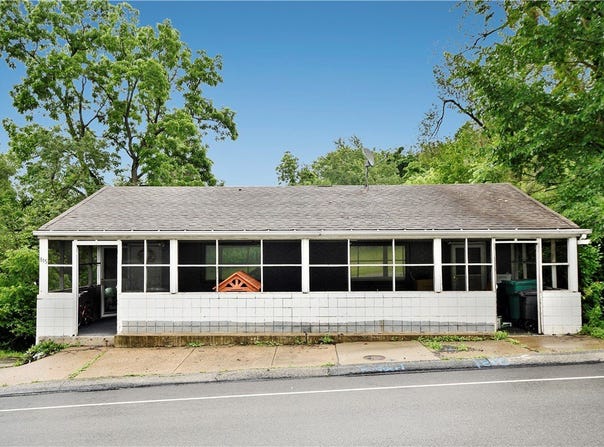 815 S Central Ave, North Strabane, PA 15317