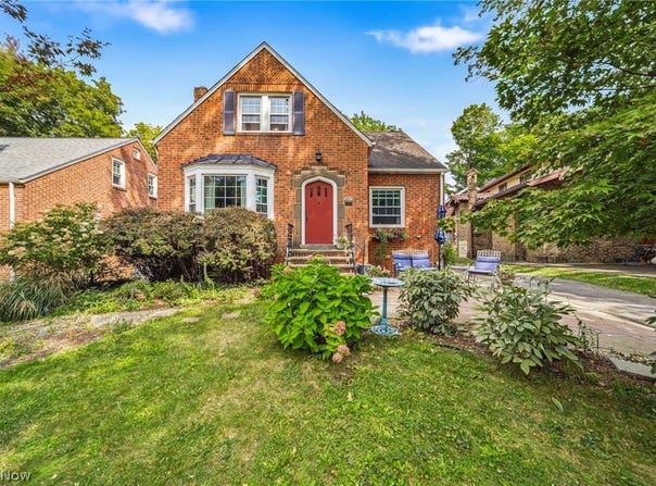 2853 Washington Boulevard, Cleveland Heights, OH 44118
