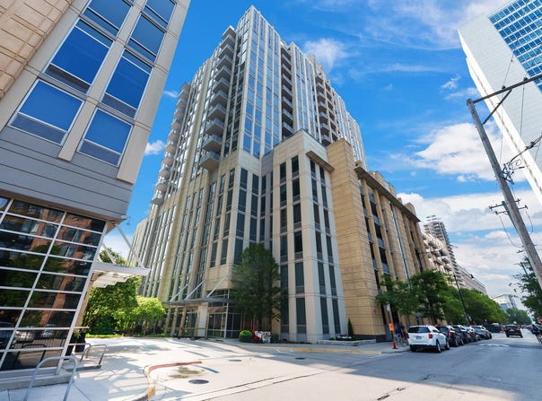 720 N Larrabee Street, Chicago, IL 60654