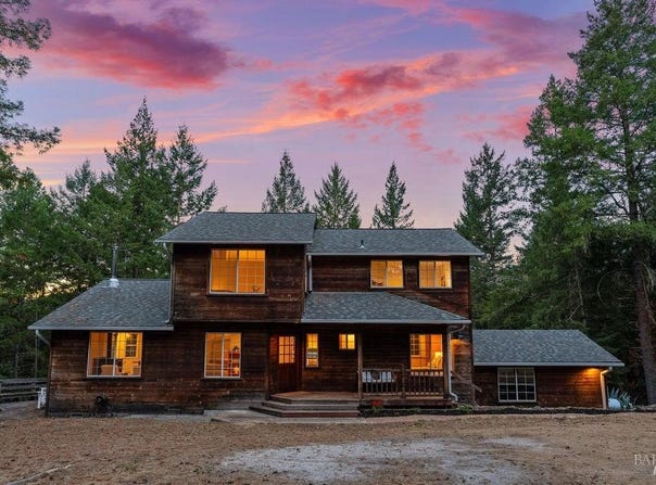 6900 Timber Drive, Sebastopol, CA 95472