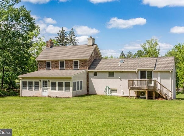 577 SACKETTSFORD ROAD, WARMINSTER, PA 18974