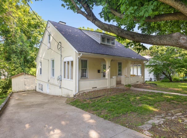 611 Old Shakertown Road, Danville, KY 40422