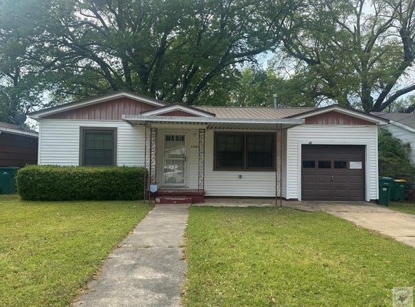 1207 Mockingbird, Texarkana, TX 75501