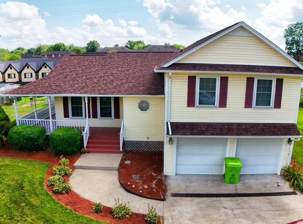 65 Crown Point Drive, London, KY 40741