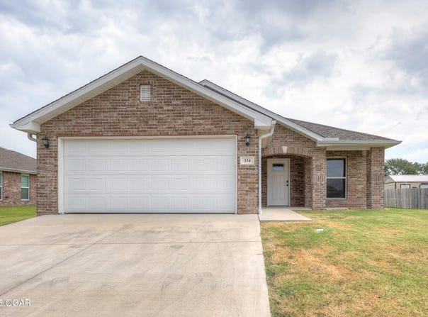 334 Swaden Lane, Webb City, MO 64870