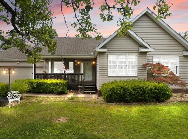 510 Regional Airport Road, Chavies, KY 41727