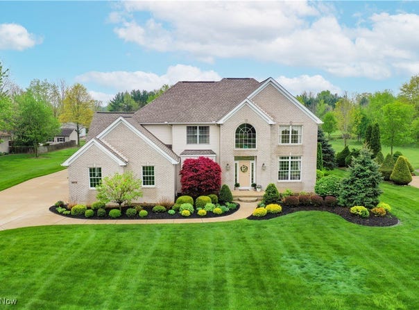 6972 Stagecoach Trail, Valley City, OH 44280