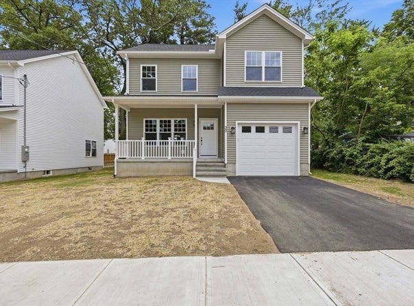 30 Goldenrod, Springfield, MA 01109