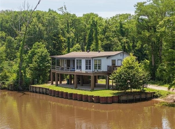 3616 Frank Parker Road, Sulphur, LA 70663