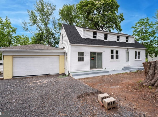 635 ELROY ROAD, SOUDERTON, PA 18964