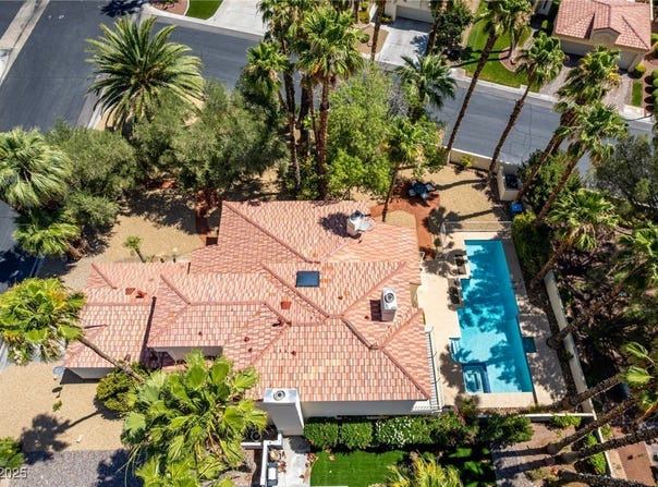 5228 Painted Lakes Way, Las Vegas, NV 89149