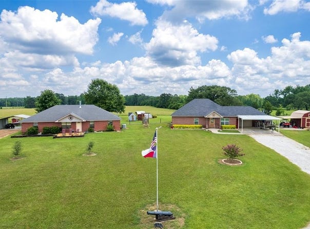 6888 FM 2888, Naples, TX 75568