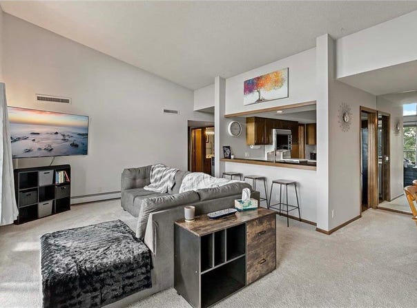 9700 Portland Avenue S, Bloomington, MN 55420
