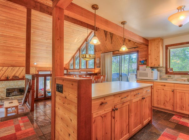 57085 Fox Lane, Sunriver, OR 97707