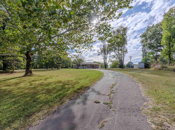 1739 Highway 216, Houston, AR 72070