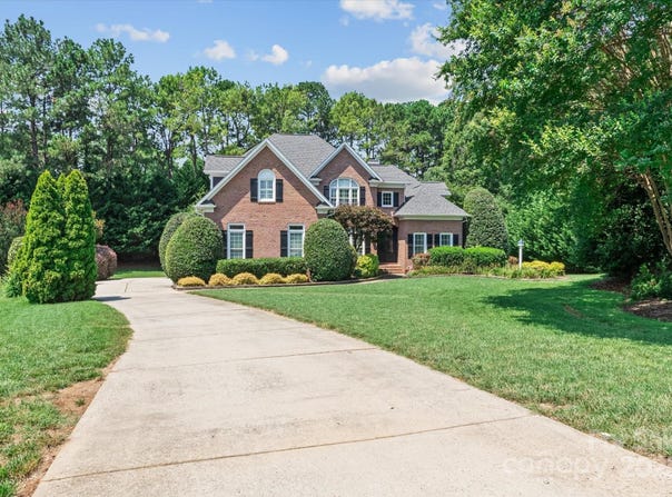 18800 Boundary Oaks Court, Davidson, NC 28036