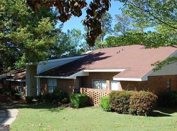 106 Westcliff Circle, Warner Robins, GA 31093