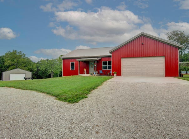 712 Birdsong Lane, Marshfield, MO 65706