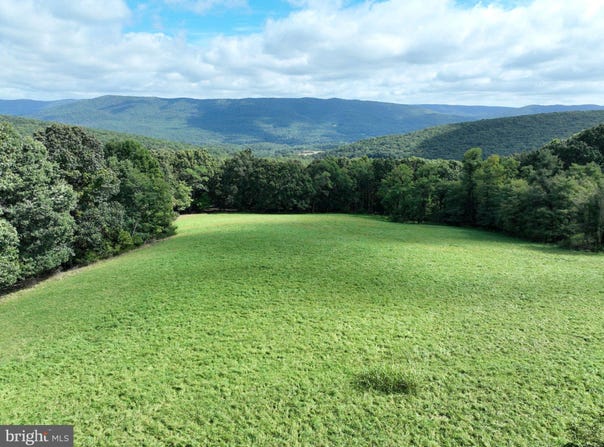 129.93 OFF STRAWDERMAN Road, MATHIAS, WV 26812