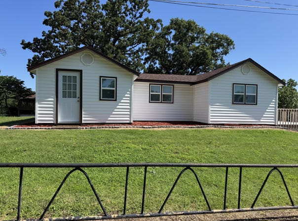 61310 E 250 Road, Grove, OK 74344