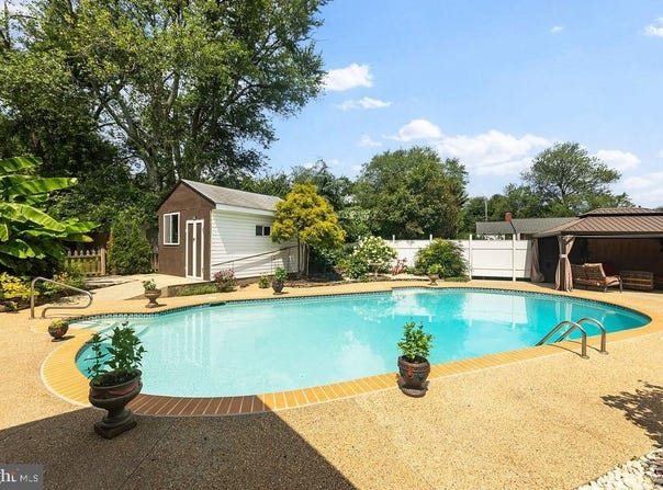 1516 VIVIAN COURT, SILVER SPRING, MD 20902