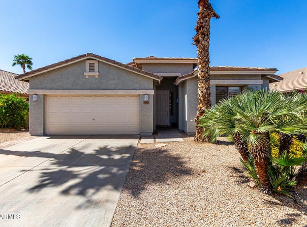 2558 S MARTINGALE Road, Gilbert, AZ 85295