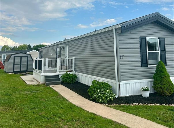 17 SUNRISE DRIVE, NOTTINGHAM, PA 19362