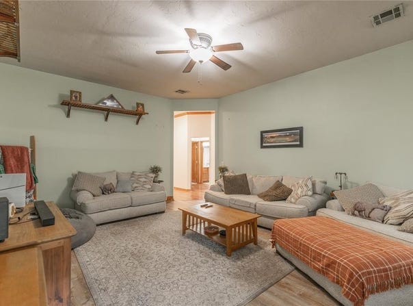341 E Plantation Terrace, Mustang, OK 73064