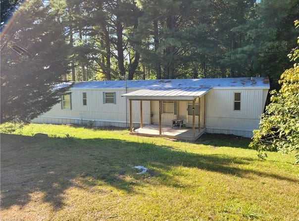 3237 Mountain View Road, Cherry Lane, NC 28627