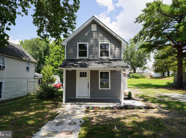 533 E 4TH STREET, LAUREL, DE 19956