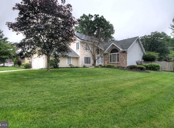 101 WILSON ROAD, TURNERSVILLE, NJ 08012